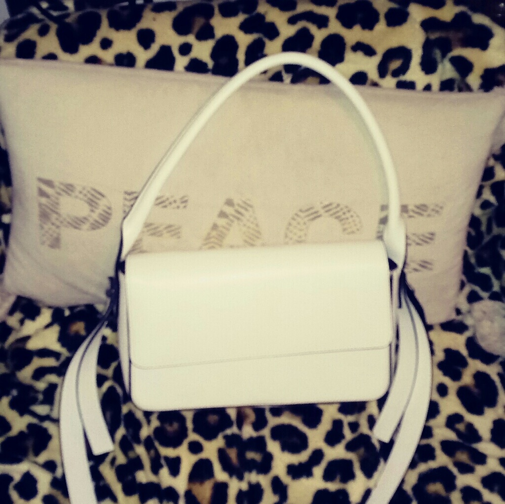 Purse - Picture 2 of 3